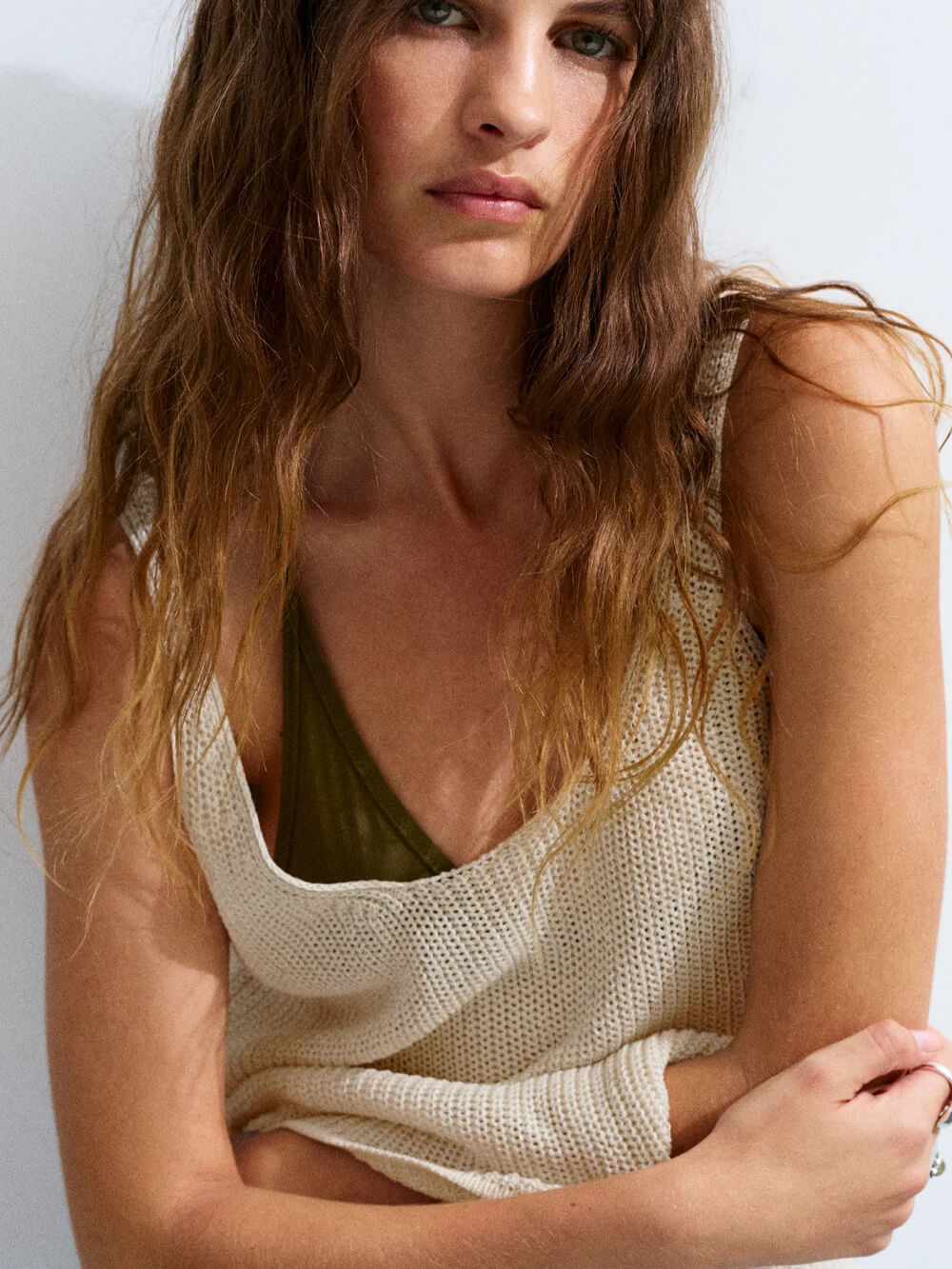 Halter neck top with buttons - Image 5